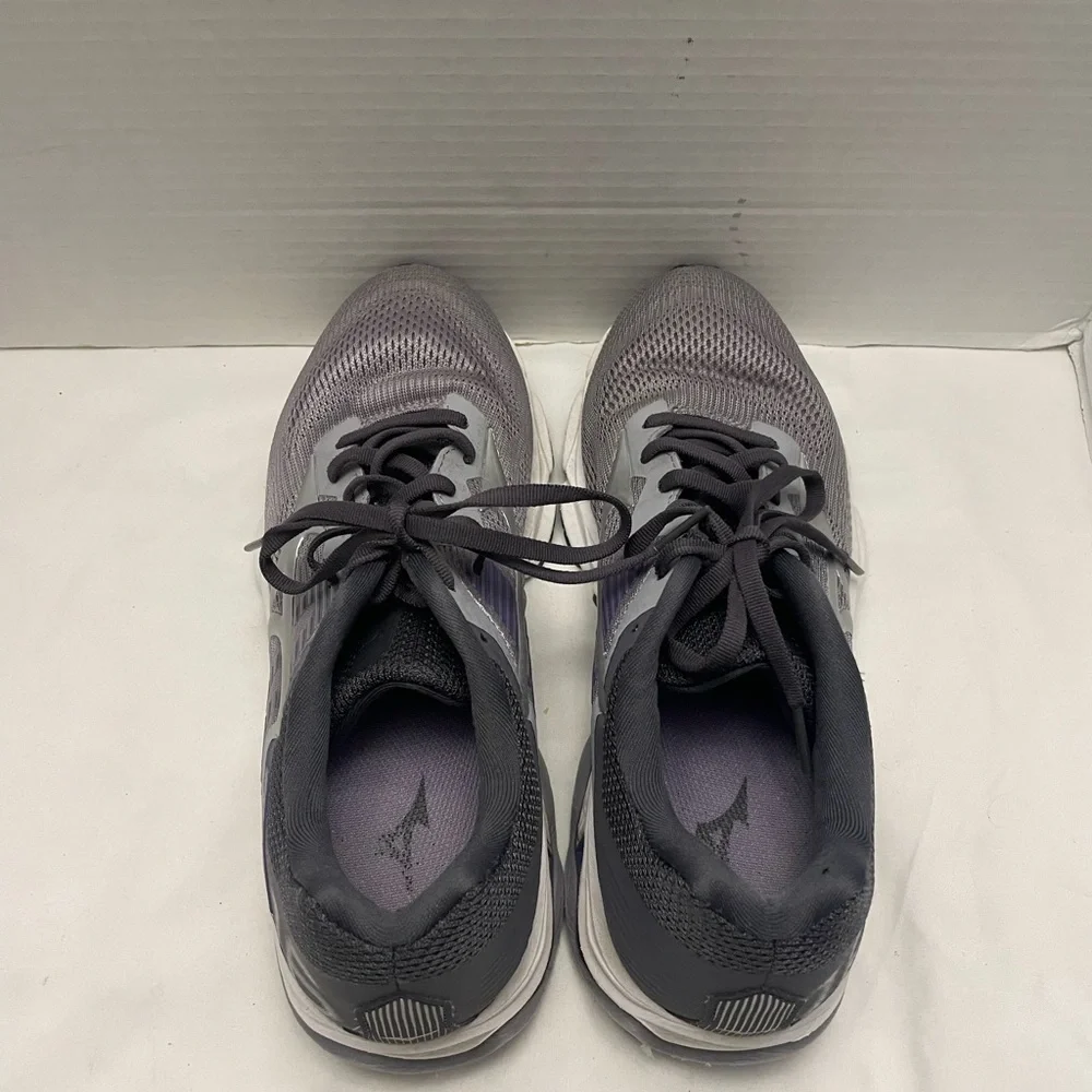 MIZUNO wave inspired 16 running sneakers